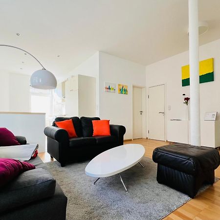 Grosses Und Helles Innenstadt Apartment - Ferienwohnung Bad Homburg vor der Hoehe Exterior photo