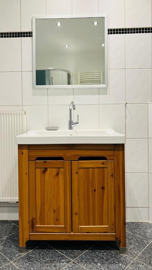 Grosses Und Helles Innenstadt Apartment - Ferienwohnung Bad Homburg vor der Hoehe Exterior photo