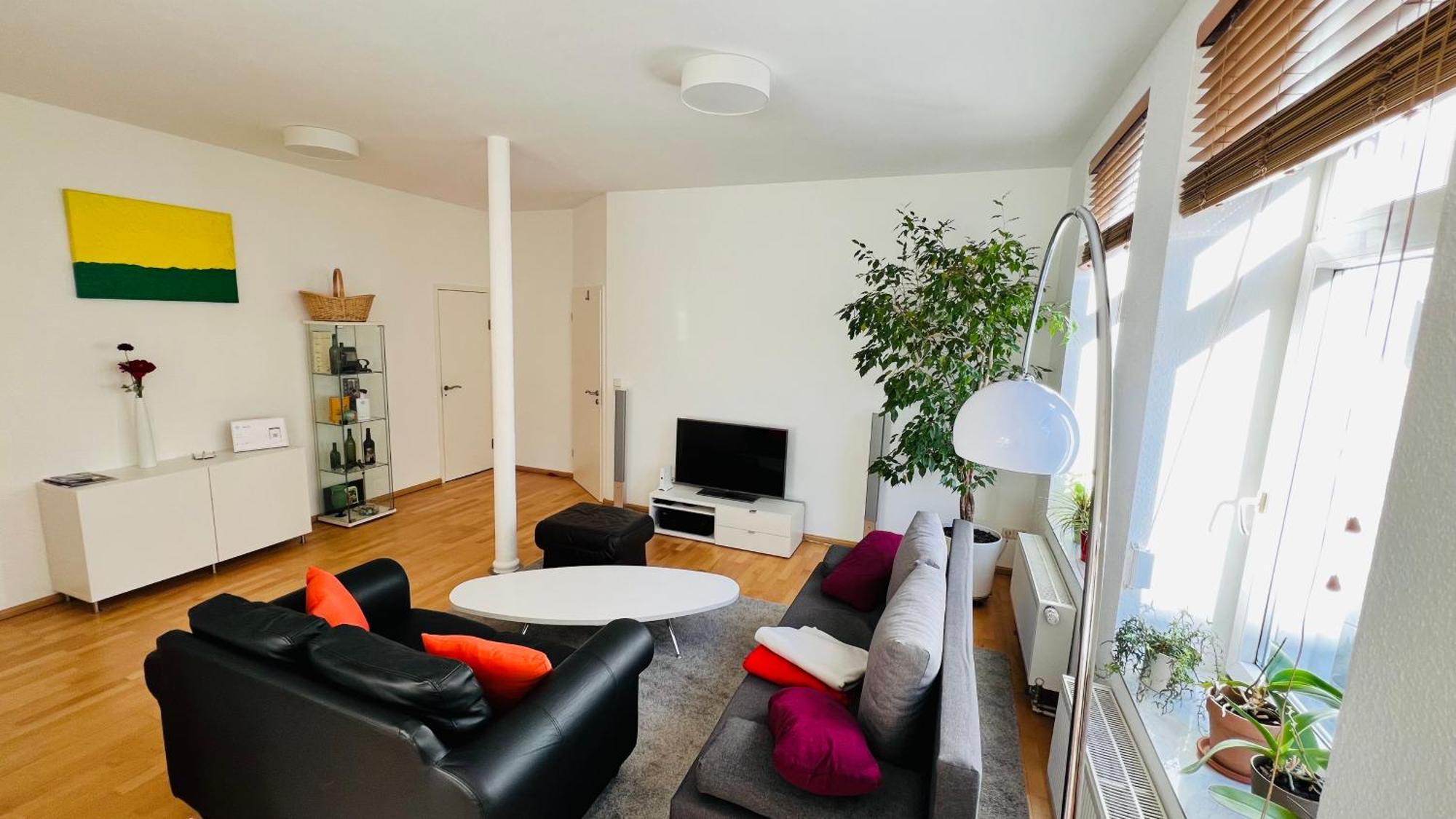 Grosses Und Helles Innenstadt Apartment - Ferienwohnung Bad Homburg vor der Hoehe Exterior photo