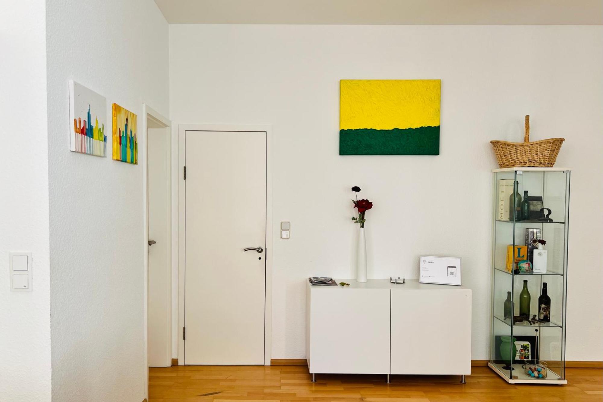 Grosses Und Helles Innenstadt Apartment - Ferienwohnung Bad Homburg vor der Hoehe Exterior photo